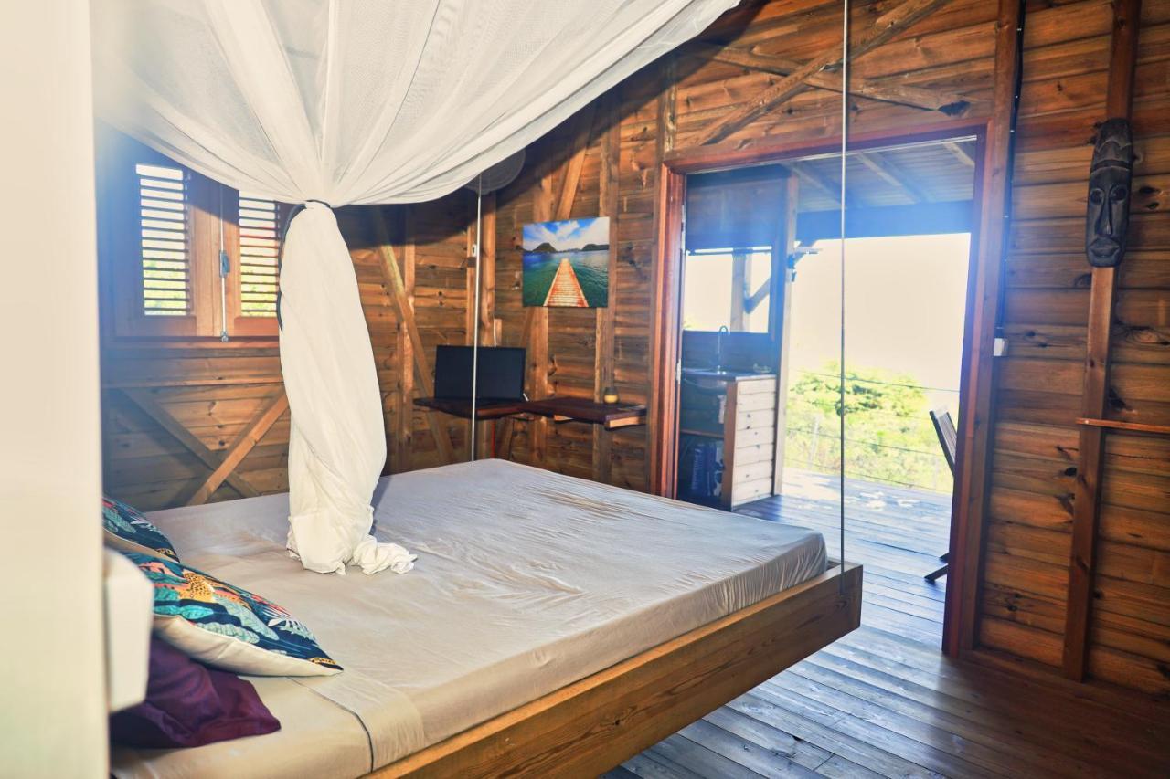 Ti Kaz Anoli Cottage En Bois Avec Vue Sur La Baie Terre-de-Bas Eksteriør bilde